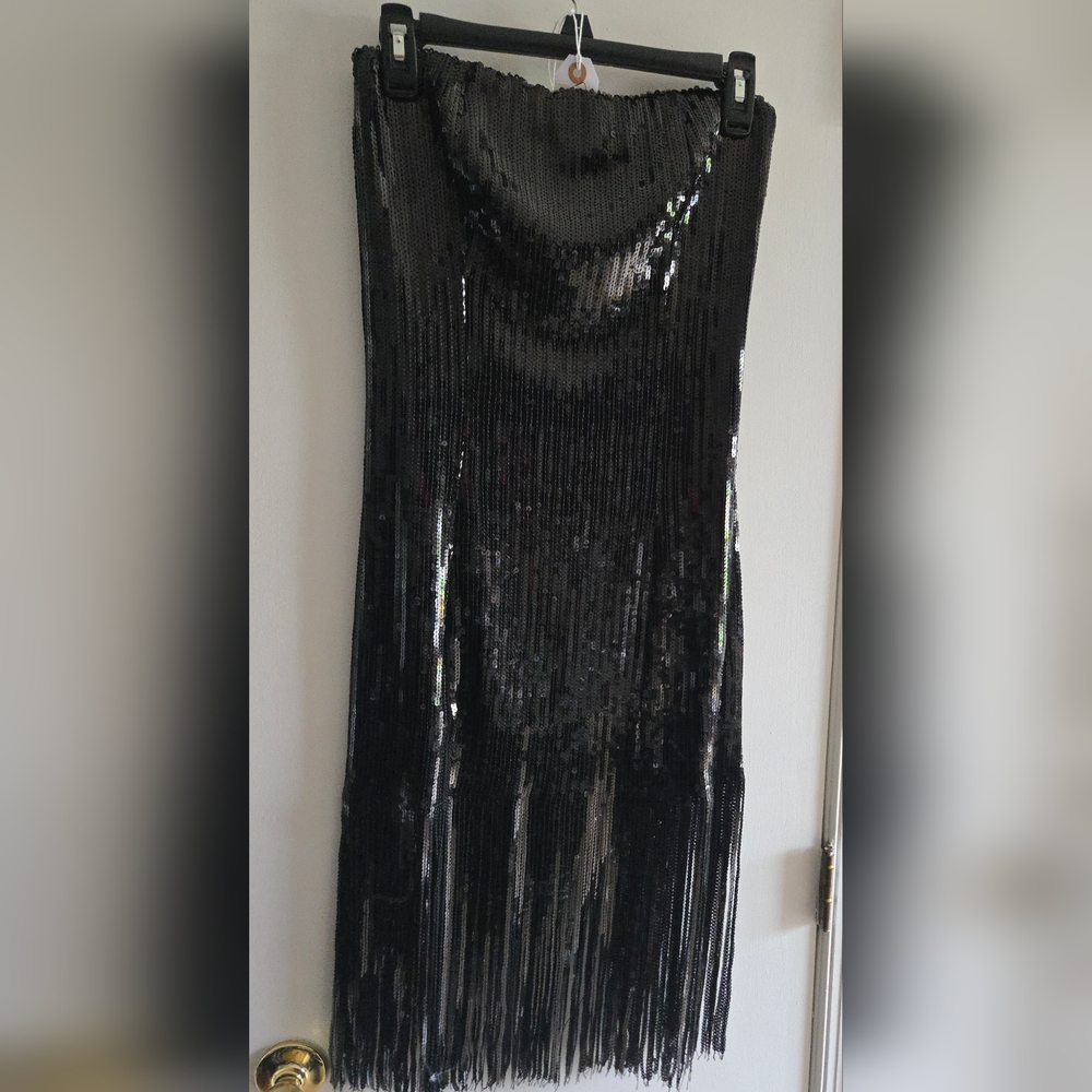 NWT Elegant Strapless Black Sequin Fringe DRESS